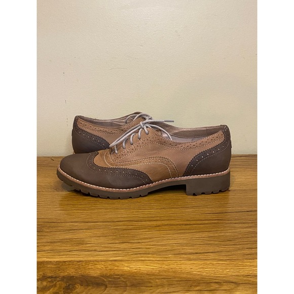 Women's Sperry Topsider Ashbury Oxford Wing Tip Shoe Brown Suede, Size 7.5 - Picture 2 of 7
